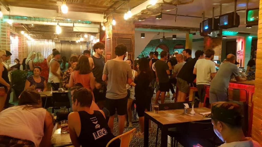Route 66 Music Restaurant & Hostel Siem Reap Exterior foto